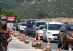Tatil merkezine akın! 24 saatte 10 bin araç giriş yaptı