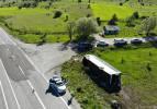 Erzincan'da yolcu otob&uuml;s&uuml; devrildi: 19 yaralı