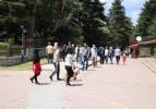 Gölcük Tabiat Parkı tatilci akınına uğradı