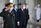 Cumhurbaşkanı Erdoğan ve YAŞ üyelerinden Anıtkabir'e ziyaret