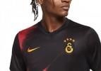 İşte Galatasaray'ın yeni sezon formaları!