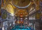 İskeleler s&ouml;k&uuml;ld&uuml;, Ayasofya-i Kebir Cami-i Şerifi ihtişamına yeniden kavuştu