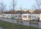 Kar, yağmur soğuk etkilemedi... Kısıtlamada "Karavan Park"a akın ediyorlar