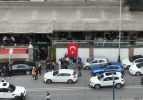 İstanbul'da korkutan g&ouml;r&uuml;nt&uuml;ler! Boğaz kenarına akın ettiler, trafik kilitlendi...