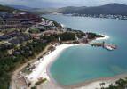 Bodrum plajlarına Maldivler'e benzetmek i&ccedil;in kuvars tozu d&ouml;k&uuml;ld&uuml;ğ&uuml; iddia edildi