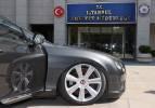 İstanbul merkezli 9 ilde yapılan operasyonda 24 lüks otomobile el konuldu