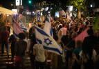 İsrailliler Netanyahu'nun gidişini kutladı!