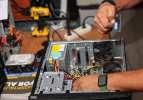 Eski elektronik eşyalar köy okullarına bilgisayar oluyor!