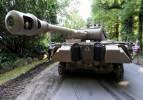 Evin bodrumundan 2. Dünya savaşından kalma tank çıktı! Şoke eden anlar...