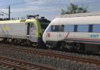 Tuzla'da iki tren kafa kafaya geldi