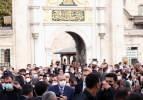 Cumhurbaşkanı Erdoğan'dan cuma namazı sonrası anlamlı ziyaret