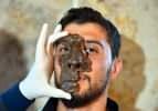 Roma askerine ait 1800 yıllık demir maske Karabük'te bulundu