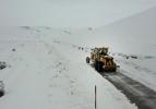 Türkiye'nin en soğuk yerinde kar kalınlığı 30 santimetreyi buldu