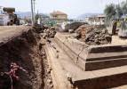 Yola bitişik arsada Roma mezarlığı bulundu