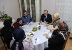 Cumhurbaşkanı Erdoğan, iftarını Ümraniye'de Kılıçaslan ailesiyle birlikte açtı
