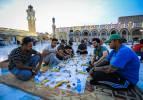 Bağdatlılar, Abldulkadir Geylani Külliyesi'nin manevi atmosferinde iftar ediyor