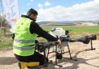 Türkiye’de bir ilk: Dron ile ücretsiz ilaçlama