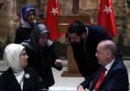 Dolmabahçe'de duygusal anlar! Başkan Erdoğan ve eşi Emine Erdoğan yakından ilgilendi