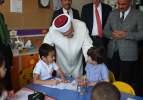 Diyanet İşleri Başkanı Erbaş, Fransa'da Kur'an sevdalısı minikleri ziyaret etti