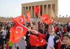 Anıtkabir'de 23 Nisan coşkusu!