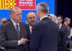 Erdoğan, NATO zirvesinde! Dikkat çeken görüntüler