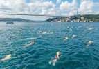 Herkes onları izledi! İstanbul Boğazı'nda yarıştılar
