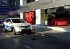 Beşiktaş'ta galeriye milyonluk kurşun! Polis inceleme başlattı