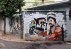 Adana'da nostalji sokağı! Yeşilçam emekçilerinin resimleriyle süslendi