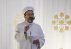 Diyanet İşleri Başkanı Erbaş, İstanbul'da sabah namazında imam hatiplilerle buluştu