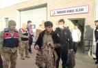 227 göçmen uçakla Afganistan'a gönderildi