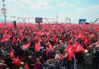 AK Parti'den İzmir'de gövde gösterisi! 