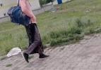 Polis her yerde kadın kıyafetiyle dolaşan erkeği arıyor