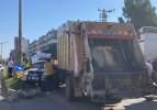 Mersin'de korkunç kaza... Çöp kamyonu kamyoneti ezdi: 4 ölü, 2 yaralı