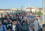 İstanbul'da sabah çilesi! Metrobüse binmek hayal oldu