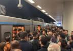 İstanbul'da metro arızaları! Vatandaşı canından bezdirdi
