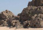 Gönüllüler dünyada 3 tane bulunan  boru kayalardan birini Şile'de buldu