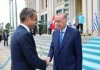 Yunanistan Başbakanı Mi&ccedil;otakis Ankara'da: Dikkat &ccedil;eken kareler geldi