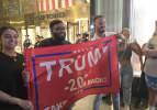 Trump destekçileri Trump Tower önünde toplandı