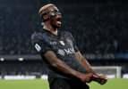 Galatasaray'ın yeni yıldızı Victor Osimhen'in acı hayatı! İşte maskeyi takmasının altındaki sebep
