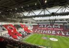 Galatasaray - Samsunspor maçında yapılan 10 Kasım koreografisi gündem oldu
