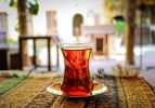 Çay tüketiminin zirvede olduğu ülke! Bardak bardak içiliyor... 