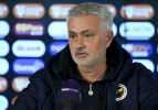 Mourinho için ayrılık iddiası! Montella ile aday gösterildi