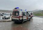 Hakkari'de minibüs dereye uçtu: 2 kişi öldü, 3 kişi yaralandı