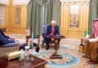 Riyad'da dörtlü zirvede dikkat çeken kare! 