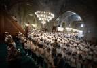 Ulu Cami'de miting gibi buluşma! Kur'an'ı öğrenen çocuklar akın etti... 6 bin çocuk camide aynı anda saf tuttu