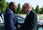 Gabon Cumhurbaşkanı Nguema Ankara'da: Erdoğan'dan samimi karşılama