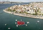İstanbul Boğazı'nda deniz konvoyuyla Gazze eylemi