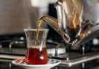 Çay demlerken en çok yapılan hataya dikkat! Çayın acımaması için bu yöntemi deneyin