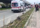 Antalya'da ambulansa yol verme kazası: Ortalık savaş alanına d&ouml;nd&uuml;