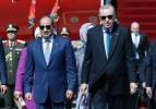 Mısır Cumhurbaşkanı Sisi Cumhurbaşkanı Erdoğan'ı karşıladı 